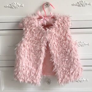 *****SOLD*****Faux Fur Vest